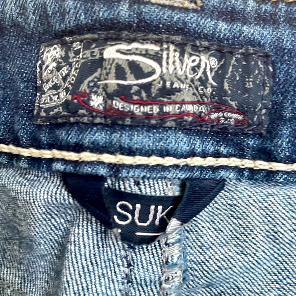 - SILVER SUKI DISTRESSED JEANS WITH STRETCH-27-33 - 99 cotton/ 1 spandex- sexy! - Picture 2 of 10